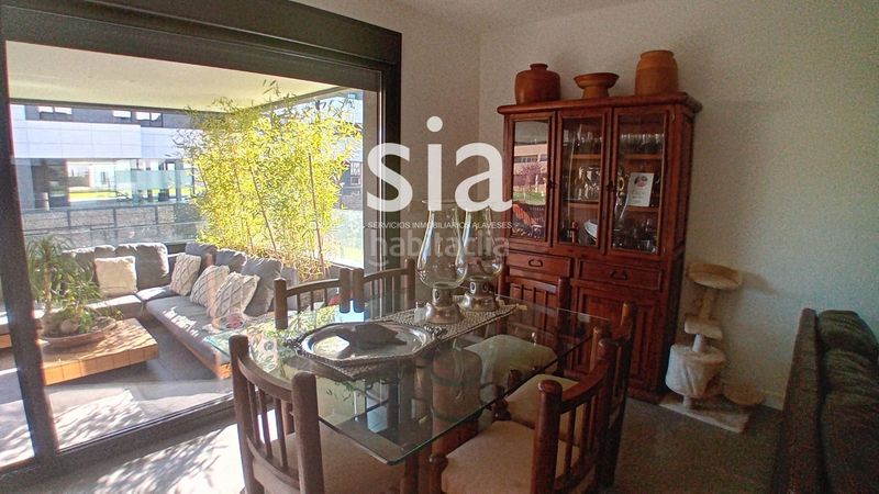 Foto ff33d254-4702-4432-a60d-933f3ce8ee23. Piso exclusiva sia vende piso en zumabide en Aretxabaleta Vitoria - Gasteiz