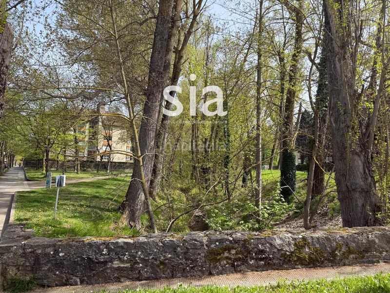 Foto a5cb1404-c7be-48e0-8a5f-85deccef9d2f. Pis amb calefacció aparcament a Mendizorrotza - Armentia Vitoria - Gasteiz