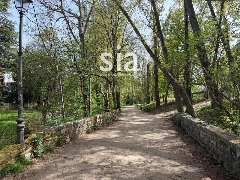 Foto c15ae902-a41c-48d3-8133-d8656b1599f8. Pis amb calefacció aparcament a Mendizorrotza - Armentia Vitoria - Gasteiz