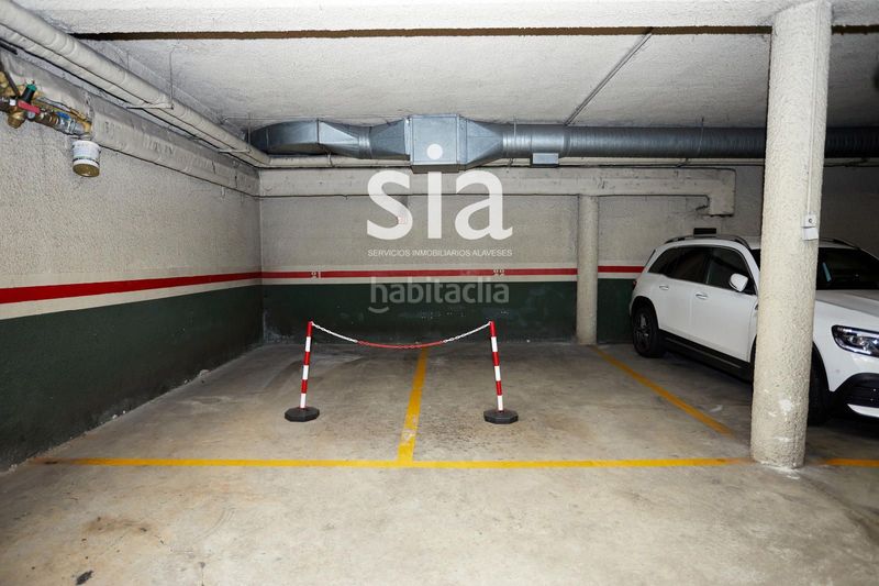 Foto ffcb7fd1-d1d2-4324-a87a-0a1f86e616d2. Pis amb calefacció aparcament a Mendizorrotza - Armentia Vitoria - Gasteiz