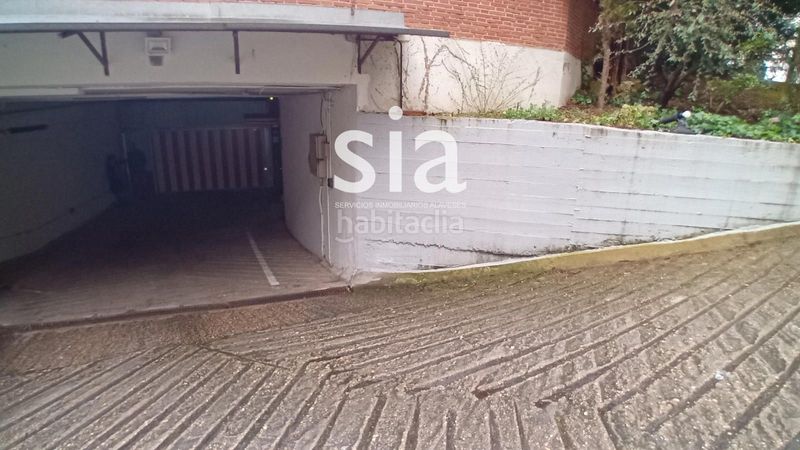 Foto aa259279-3776-4df9-9f08-22236144d05a. Pis amb calefacció aparcament a Ensanche Vitoria - Gasteiz