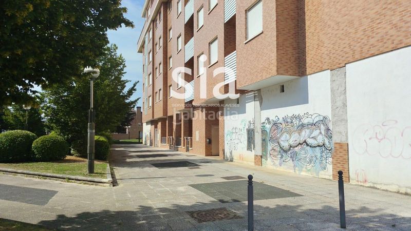 Foto 181e02d5-26c1-4e67-935e-acdc37548a0c. Àtic amb calefacció aparcament a Arriaga - Lakua Vitoria - Gasteiz