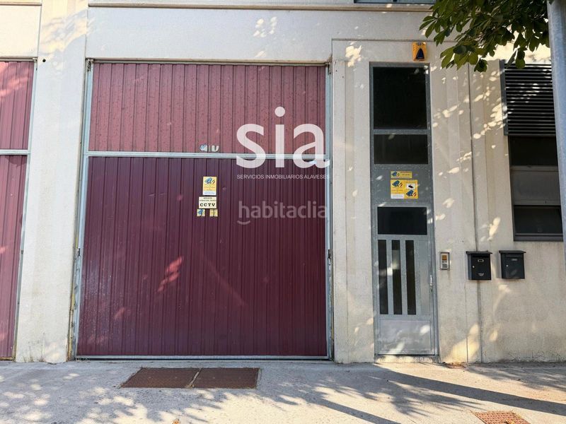 Foto 564a4236-20a4-4ffc-a16c-ea00bc8ebebf. Bâtiment à usage industriel dans Betoño Vitoria - Gasteiz