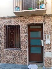 Casa adossada  Carrer sant bru. Casa en burriana