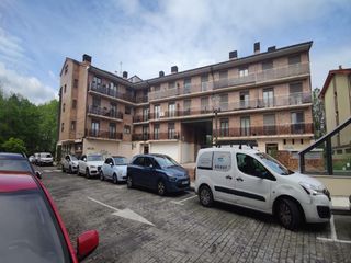 Aparcament cotxe a Astigarraga