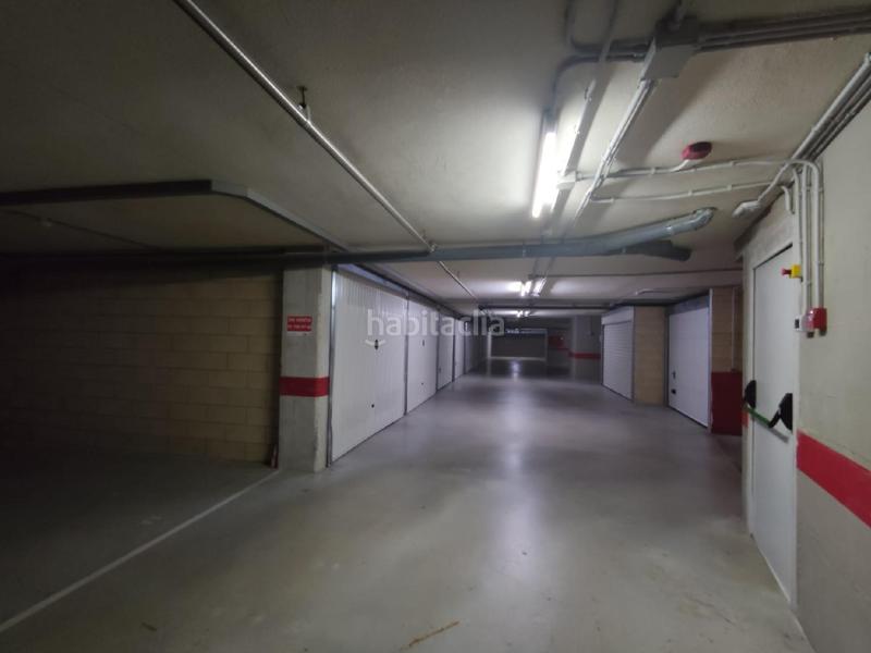 Foto e821b441-1521-4aae-b889-b6011b2497c3. Parking coche plazatxokotxo guipuzcoa en Astigarraga