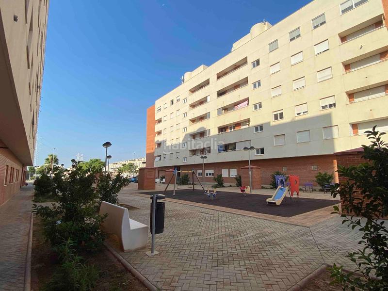 Foto a97e65c4-97a2-452e-b01e-f2312fe1d368. Locale commerciale in Ensanche - Parque Santa Rosa Castellón de la Plana