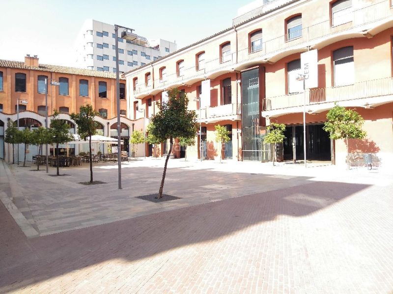 Foto d052099f-874d-4ced-a43e-545e7ccdc3c3. Aparcament cotxe a La Cogullada Terrassa