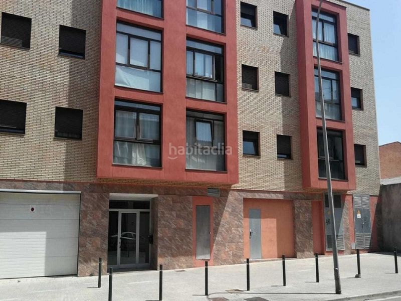 Foto dcdd3ba5-2d98-4af0-b5cf-96be0223ebb8. Local comercial a Llevant Igualada