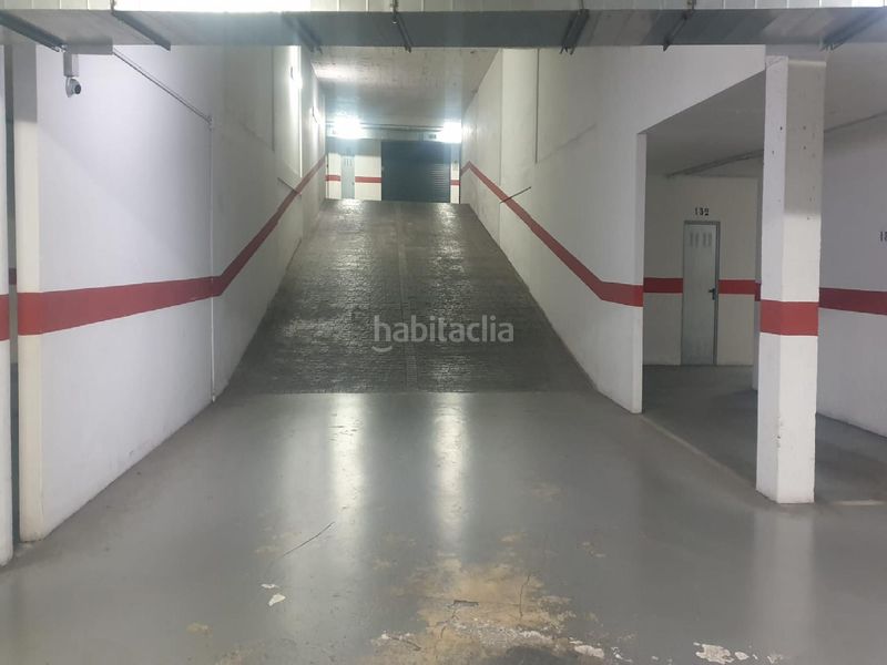 Foto 6ca614ed-6501-4266-9af0-f2e5271899fe. Aparcament cotxe a Sax