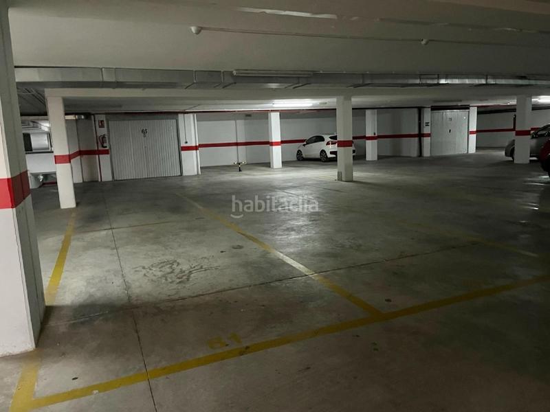 Foto 66a92d4d-b9fe-4fd1-98ab-72e2bc88b8ed. Aparcament cotxe a Algemesí