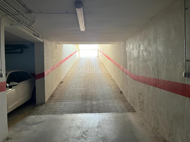 Foto 6b945270-e9e6-4162-825a-88fabb02c7c1. Aparcament cotxe a Algemesí