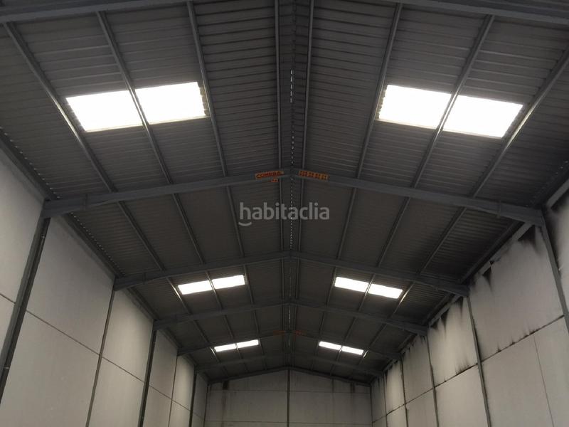 Foto a342742f-f219-4b5d-96a1-f939da4cb941. Capannone industriale in Mancha Real