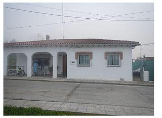Casa a Talayuela. Cl nuñez de balboa talayuela cáceres