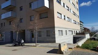 Aparcament cotxe a Centre. Gironagerona  figueres