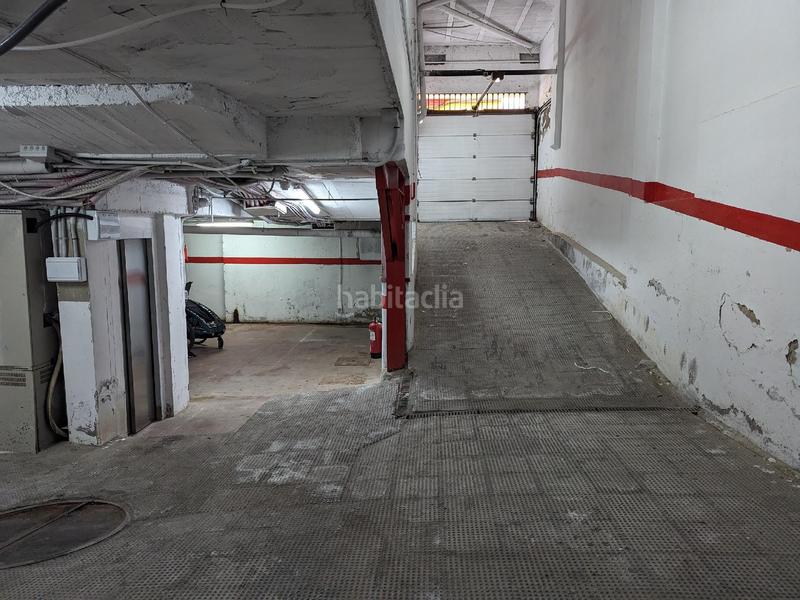 Foto 4247d71b-8111-492d-bf2c-9cab01f9d158. Autoparkplatz in San Lorenzo Sevilla