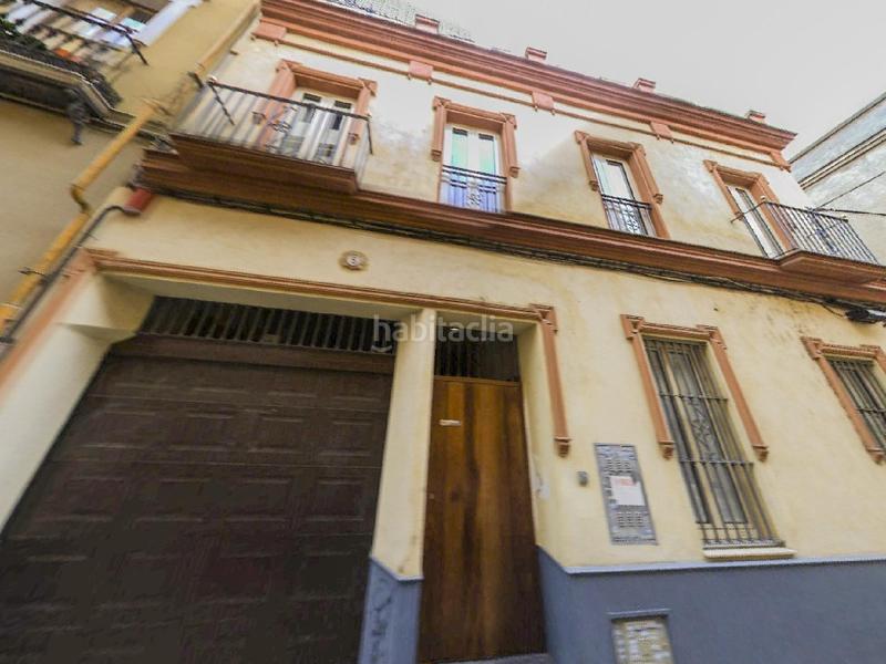 Foto 888c59e5-beb8-4828-8659-4114e54a2e5e. Autoparkplatz in San Lorenzo Sevilla