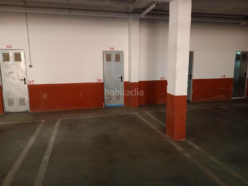 Foto 77cdcf30-838c-4f60-abd0-28fbc43fc0b4. Parking coche carlos v almeria en Vera ciudad Vera