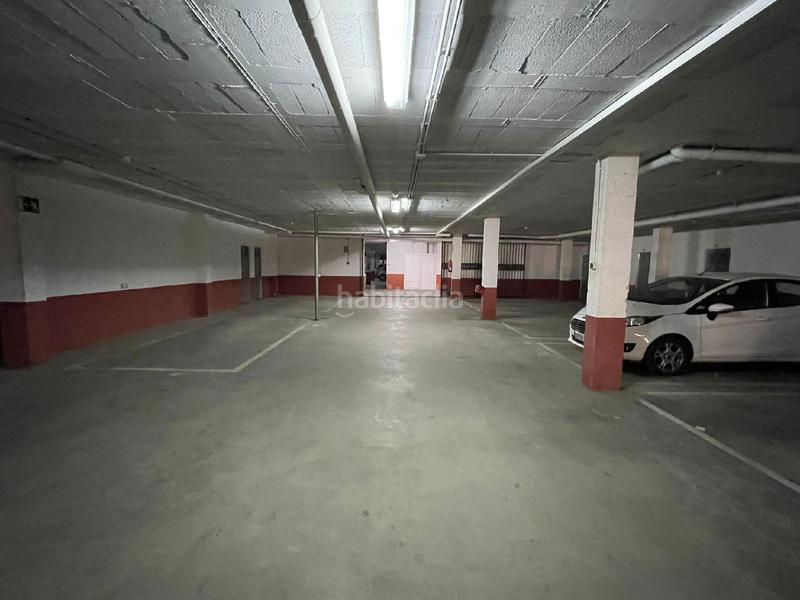 Foto 93669ff7-56e1-4b52-a491-157d077dd55f. Parking coche carlos v almeria en Vera ciudad Vera