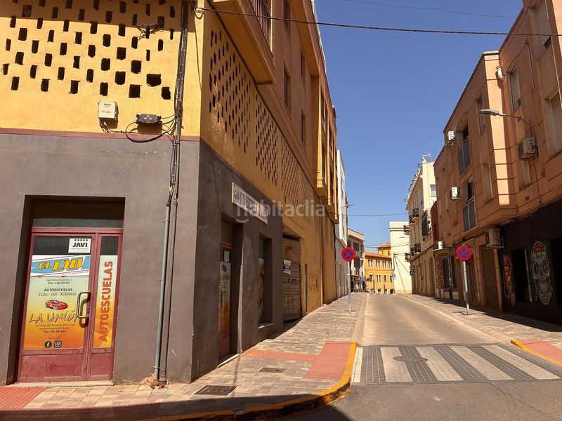 Foto fb8dfe30-0afb-411a-8f88-131cdbedf5d2. Business premise in Almansa