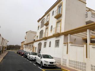 Aparcament cotxe a Vera Ciudad. Pintor zabaleta vera almeria