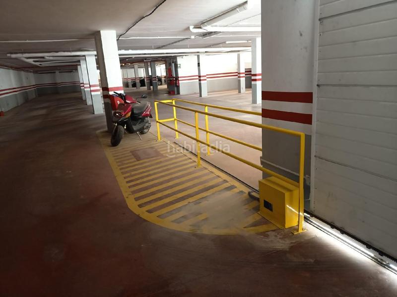 Foto bbf28424-4946-40b2-894c-5c14fae696f2. Parking coche pintor zabaleta almeria en Vera ciudad Vera