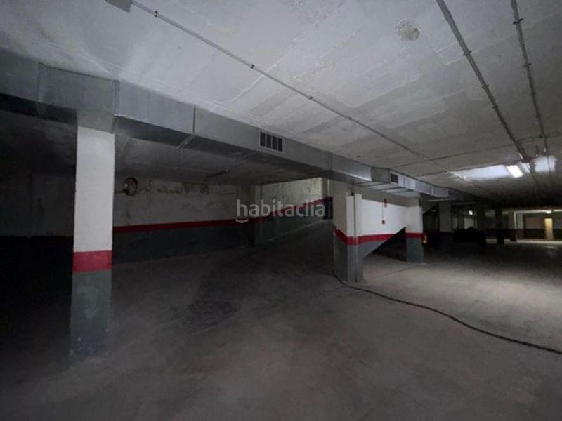 Foto 213cb4d9-95d8-4dde-9b49-9cfdfe8ebb0d. Aparcament cotxe a Arboç (L´)