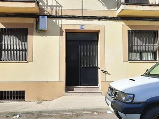 Flat in Guadalupe. Av v centenario del descubrimiento guadalupe cáceres