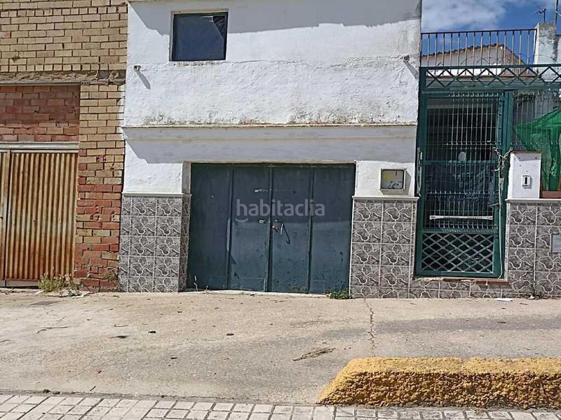 Foto d4a23609-95aa-4a96-ac92-2ac18b0c4aa6. Casa pareada cl miguel de unamuno 1 gibraleon huelva en Gibraleón