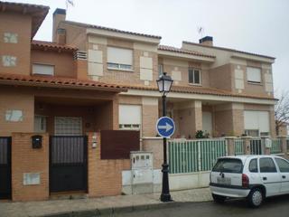 Casa a Ugena. Cl velazquez ugena toledo
