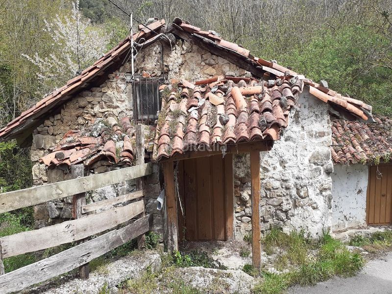 Foto 969f930f-dff5-4644-ba2c-951ff9323234. Casa a Camaleño