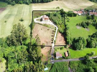 Casa a Bocines-Nembro-Cardo. Bocinesgozon, finca el reguero