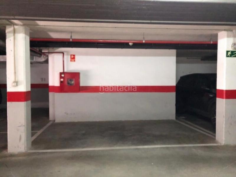 Foto 219d4e6f-bd68-45a1-ac71-bafadab00ce4. Aparcament cotxe a Centro Villaviciosa de Odón