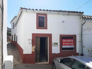 Casa a Arroyomolinos. Cl hernan cortes arroyomolinos cáceres