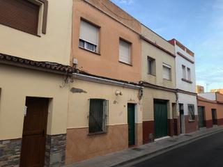 Casa a San Pedro-Gabriel Miró-María Guerrero. Cl santa isabel 8 la linea de la concepcion cadiz