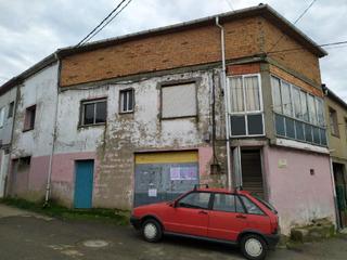 Casa aparellada a Laza. Lg cima vila 20 es.1 01 laza ourense