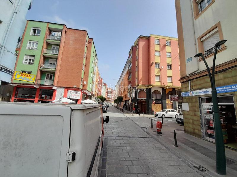 Foto 5811ab2e-f5a6-4b60-a02d-e8e3c3d61548. Piso m encarnacion sanchez garcia rasilla en Inmobiliaria - Barreda Torrelavega