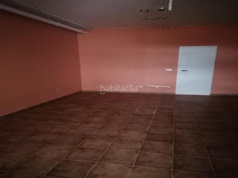 Foto 0134f130-dd96-4946-90b7-63abe89167ee. Casa bifamiliare con parcheggio in Cacabelos