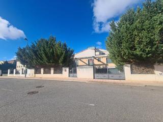 Chalet in Aldeatejada. Cl pablo neruda 0 9  urbanizacion el soto aldeatejada salama