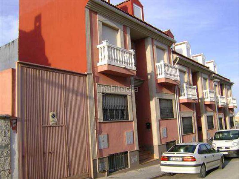 Foto 2822b8da-cffd-481a-b5dc-d6f95383b764. Aparcament cotxe a Úbeda