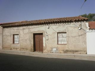Casa a Higuera de Llerena. Cl calvo sotelo higuera de llerena badajoz