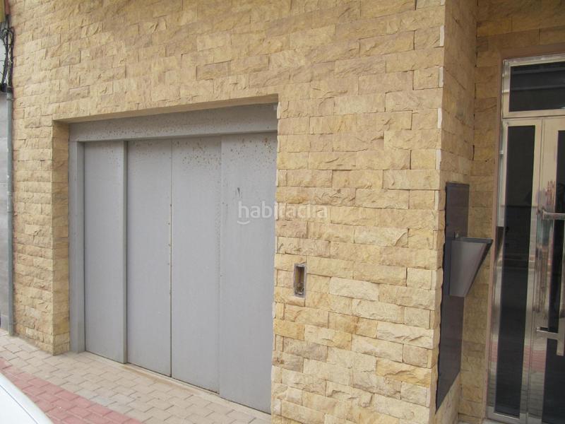 Foto f9430333-e68a-40ad-8098-93978f88dce7. Parking voiture dans Las Lomas - Las Yucas Águilas