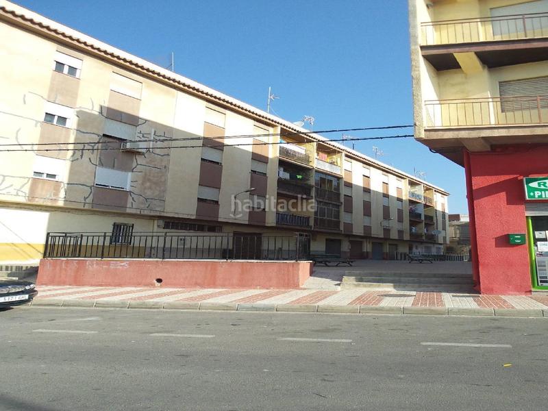 Foto c290e496-3b32-4195-a685-771406745108. Aparcament cotxe a Adra