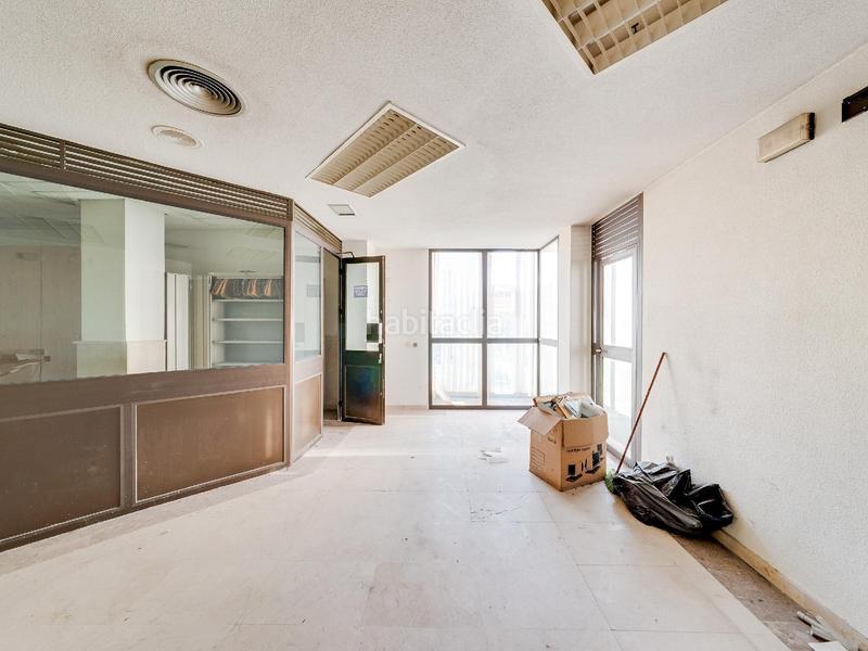 Foto 420b836d-a723-4c26-9171-9fc3d4aece67. Geschäftsraum in Villafontana - Estoril I Móstoles