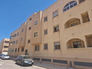 Piso en Las Cabañuelas. Cl fermin cacho   vicar almeria