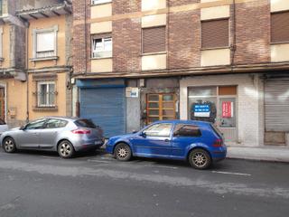 Locale commerciale in Sama