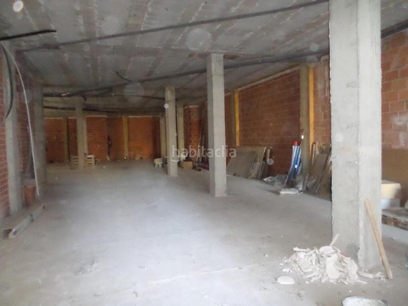 Foto 29f54ff8-504b-46ef-a95e-48e0892544c2. Local commercial dans Quintanar del Rey