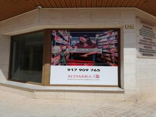 Local commercial à Quintanar del Rey. Promo cura