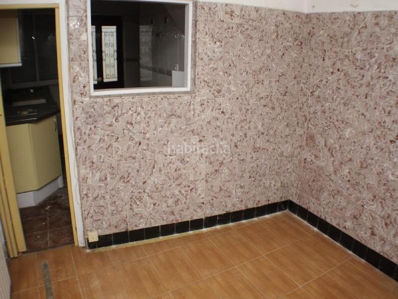 Foto dc4c4803-b779-4878-bff8-4e2a2311baf2. Casa a Lena