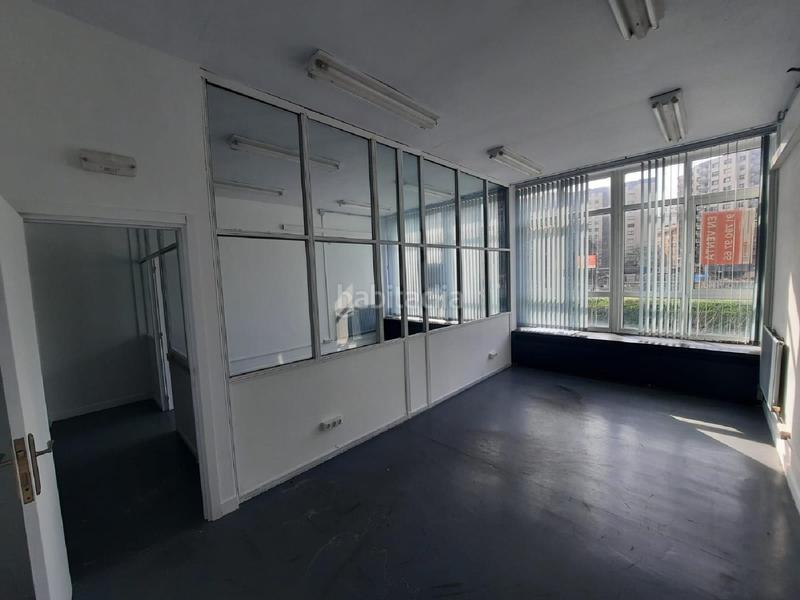 Foto d7c3b2c5-e4a4-40f1-b72a-9ae34d6df834. Oficina en Pozokoetxe Basauri